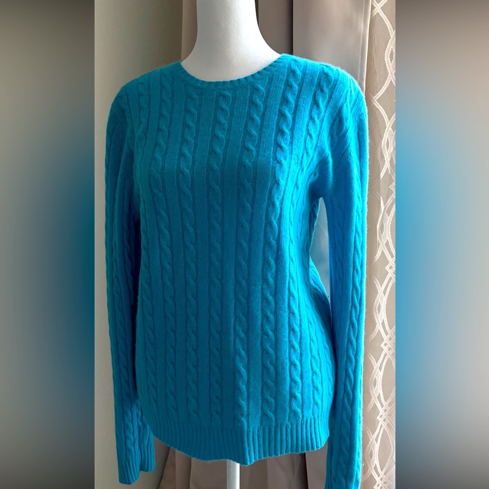 Ralph Lauren 2-ply 100% Cashmere Muted Turquoise Cable Knit Sweater, size M